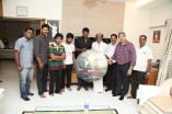 Superstar Rajinikanth Launches Naan Sigappu Manithan Audio