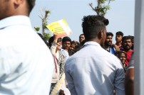 Thadai Athai Udai - Jallikattu Supporters at Marina 
