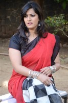 Tharai Thappattai Team Meet