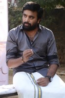 Tharai Thappattai Team Meet