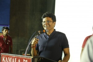 Thiruttuppayale 2 Success Celebration With Audience at Kasi Theater and Kamala Cinemas