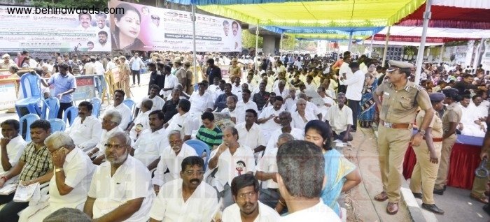 TN Government's Protest on Cauvery Management Issue
