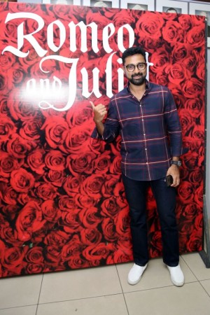 Varalaxmi's Romeo Juliet Musical Stage Show