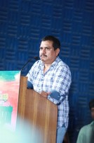 Velainu Vandhutta Vellaikaaran Team Meet Photos