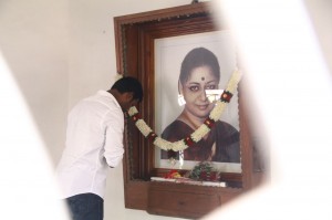 Vishal files nomination for RK Nagar by-poll elections