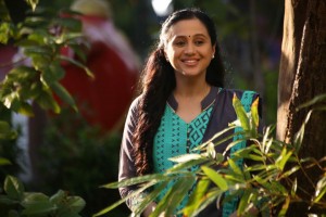 Ezhumin (aka) Ezhumin Movie