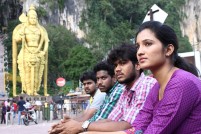 Gilli Bambaram Goli (aka) Gilly Pambaram Golly