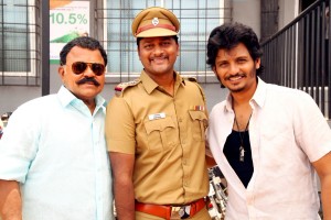 Gorilla (aka) Gorillaa