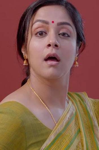 Actress Jyothika Cute HD Images @ Kaatrin Mozhi Press Meet |  Moviegalleri.net