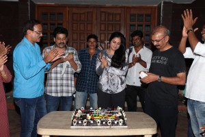 Kaatrin Mozhi (aka) Katrin Mozhi