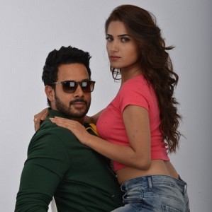 Kadaisi Bench Karthi