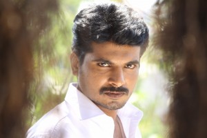 Kuthoosi (aka) Kutthoosi