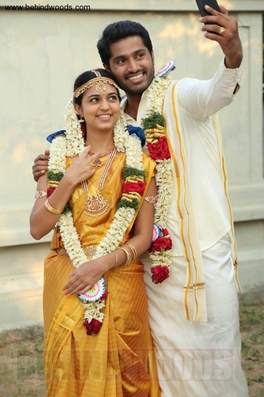 Marainthirunthu Paarkum Marmam Enna (aka) Marainthirunthu Parkum Marmam Enna