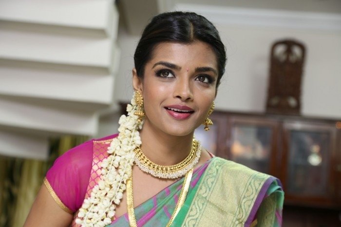 Nagesh Thiraiyarangam (aka) Nagesh Thiraiyarangamm