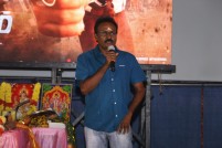 Odi Odi Uzhaikkanum (aka) Odi Odi Ulaikkanum