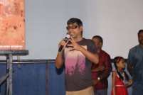 Odi Odi Uzhaikkanum (aka) Odi Odi Ulaikkanum