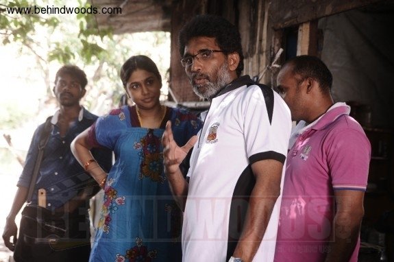 Oru Kuppai Kadhai (aka) Oru KuppaiKadhai