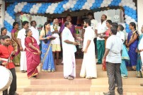 Padhungi Paayanum Thala (aka) Padhungi Paayanum Thala