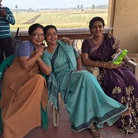 Sangili Bungili Kathava Thorae