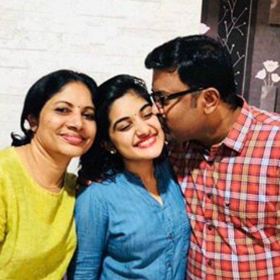 Nivetha Thomas & Dad