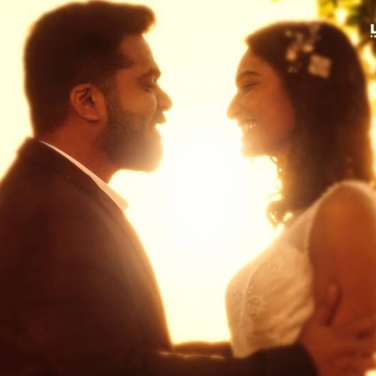 Mazhai Kuruvi (Thumbs up)