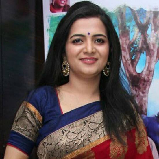 Dhivyadharshini