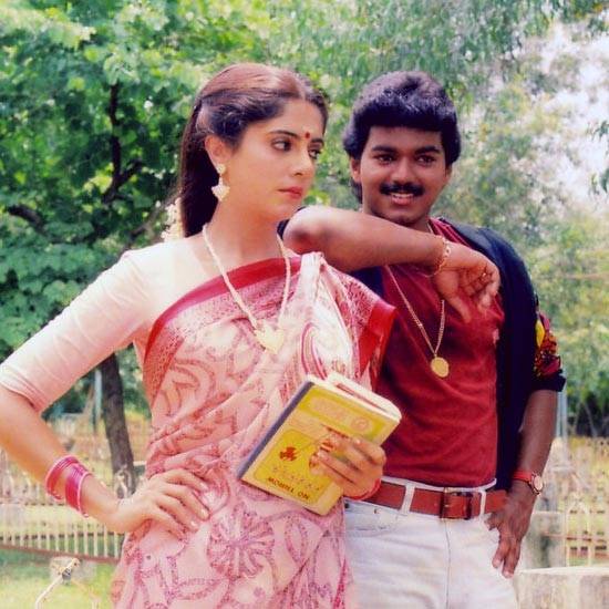 Kaalamellam Kaathiruppen