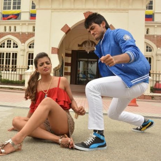 Meen Kuzhambum Mann Paanaiyum