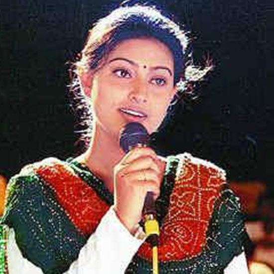 Ovvoru Pookalume - Autograph