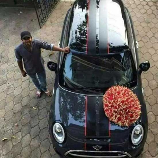 Nivin Pauly - Mini Cooper