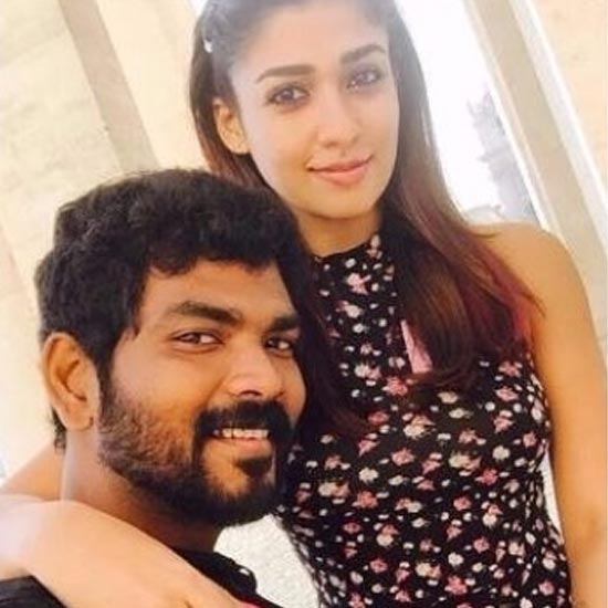 Karuppu dress suggest pannaa, maruppu solla maataa da!