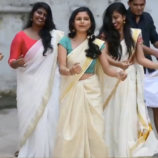 Entammede Jimikki Kammal - Mumbai Mallu Onam Celebrations