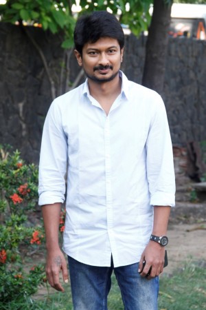 Nimir (aka) Udhayanidhi Stalin - Priyadarshan Movie