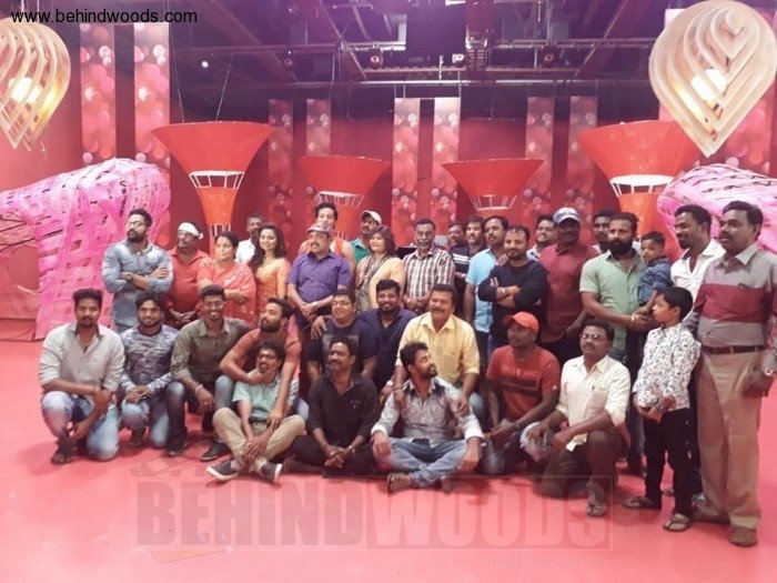 Ulagam Vilaiku Varudhu (aka) Ulagam Vilaiku Varuthu