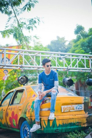 Anirudh Ravichander (aka) Anirudh