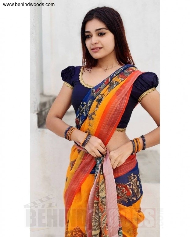 Dharsha Gupta (aka) Dharsha