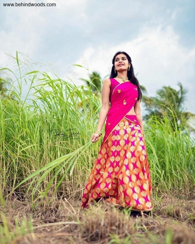 Dharsha Gupta (aka) Dharsha