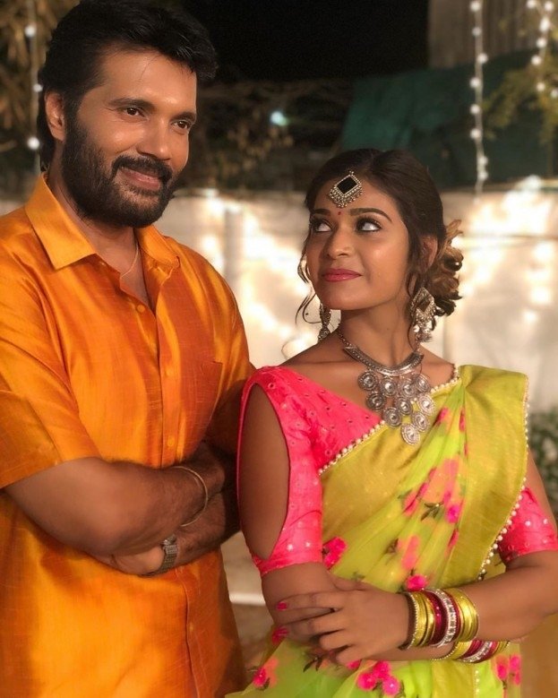 Dharsha Gupta (aka) Dharsha