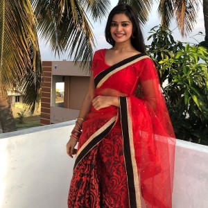 Dharsha Gupta (aka) Dharsha Guptaa