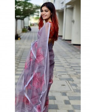 Dharsha Gupta (aka) Dharsha