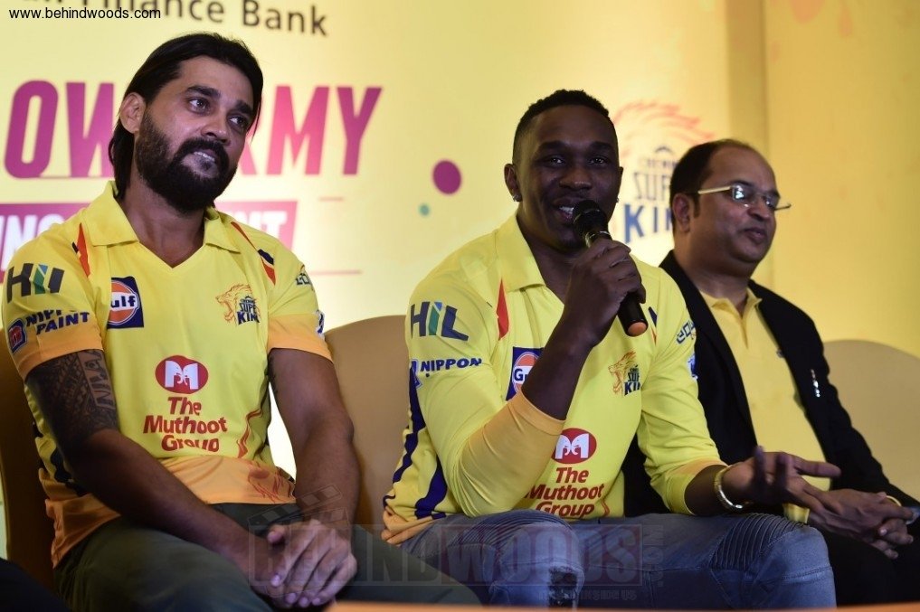 Murali Vijay (aka) MuraliVijay