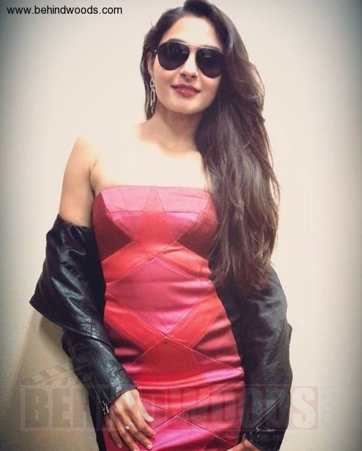 Andrea Jeremiah (aka) Actress Andrea