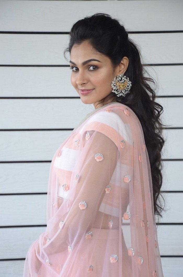 Andrea Jeremiah (aka) Actress Andrea