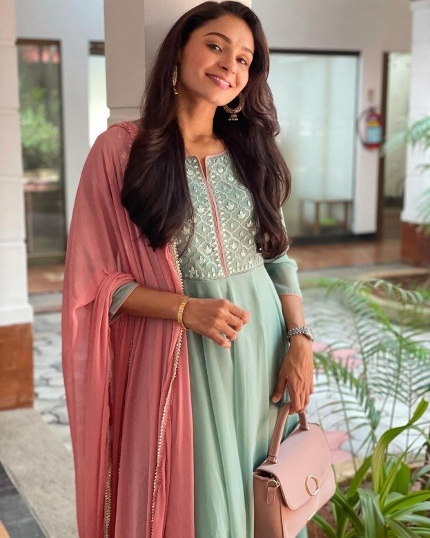 Andrea Jeremiah (aka) Actress Andrea