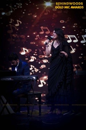 Andrea Jeremiah (aka) Actress Andrea