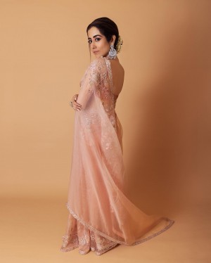 Jonita Gandhi (aka) Jonitaa Gandhi