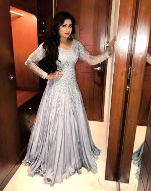 Shreya Ghoshal (aka) ShreyaGhoshal