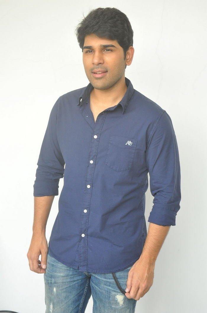 Allu Sirish (aka) AlluSirish