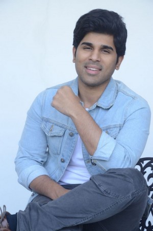 Allu Sirish (aka) AlluSirish