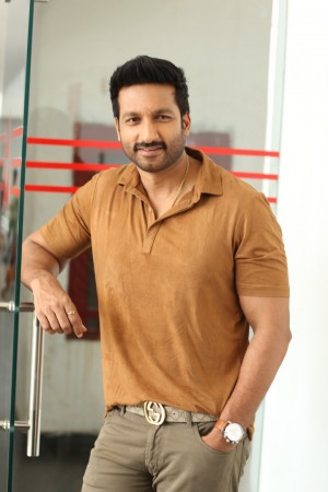 Gopichand (aka) Tottempudi Gopichand